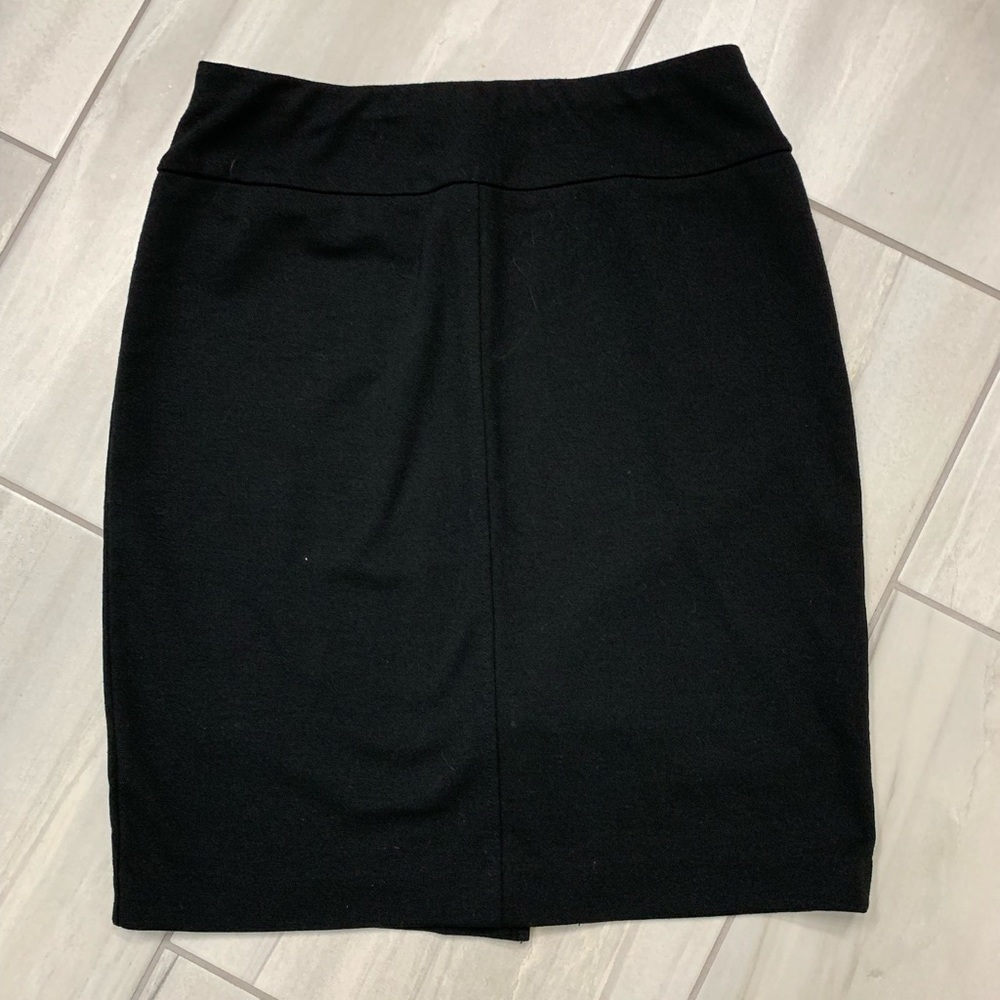 Pencil skirt